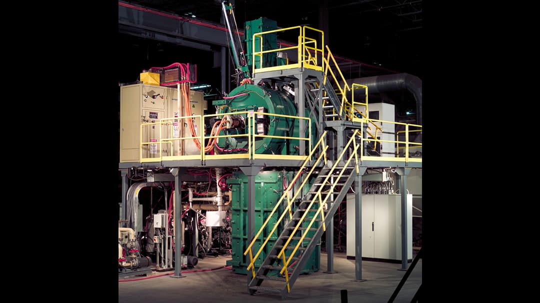 Vacuum Induction & Controlled Atmosphere Melting Furnaces Ajax TOCCO